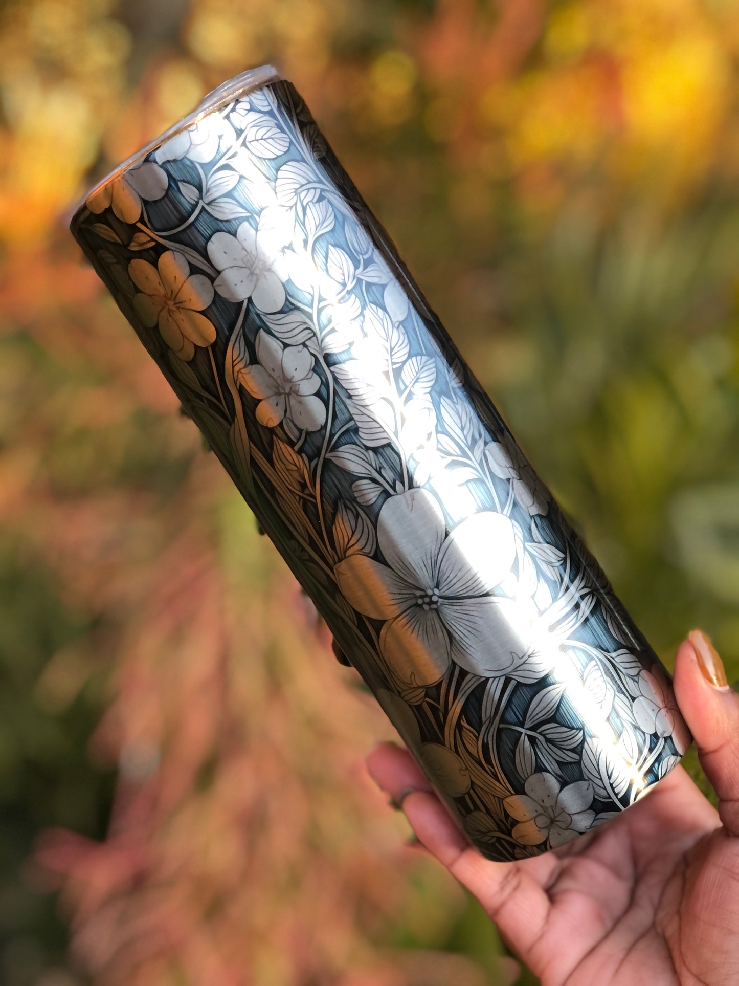 20oz Silver Skinny Tumbler - Flowers & Vines
