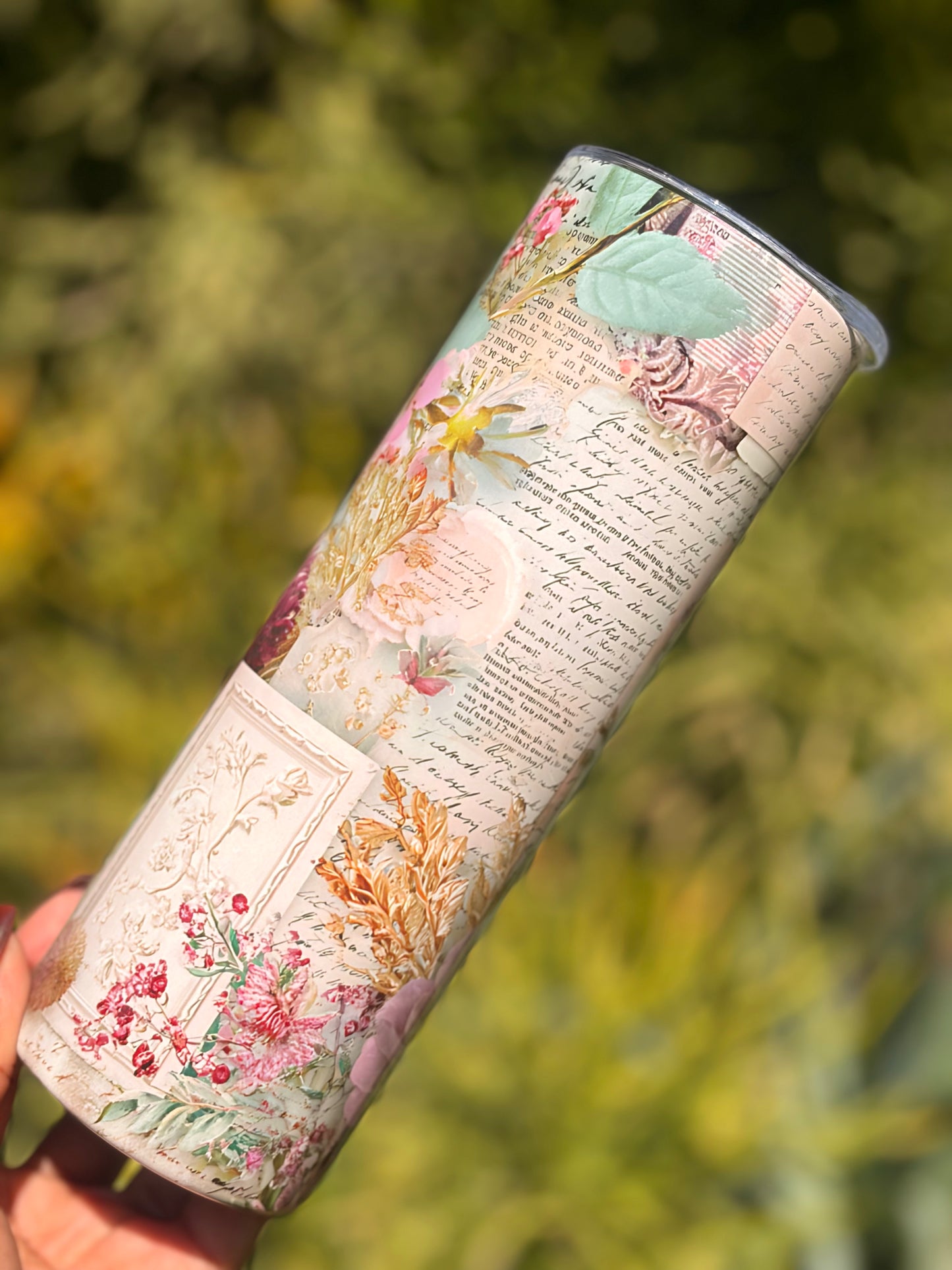 20oz Skinny Tumbler - Romantic Victorian