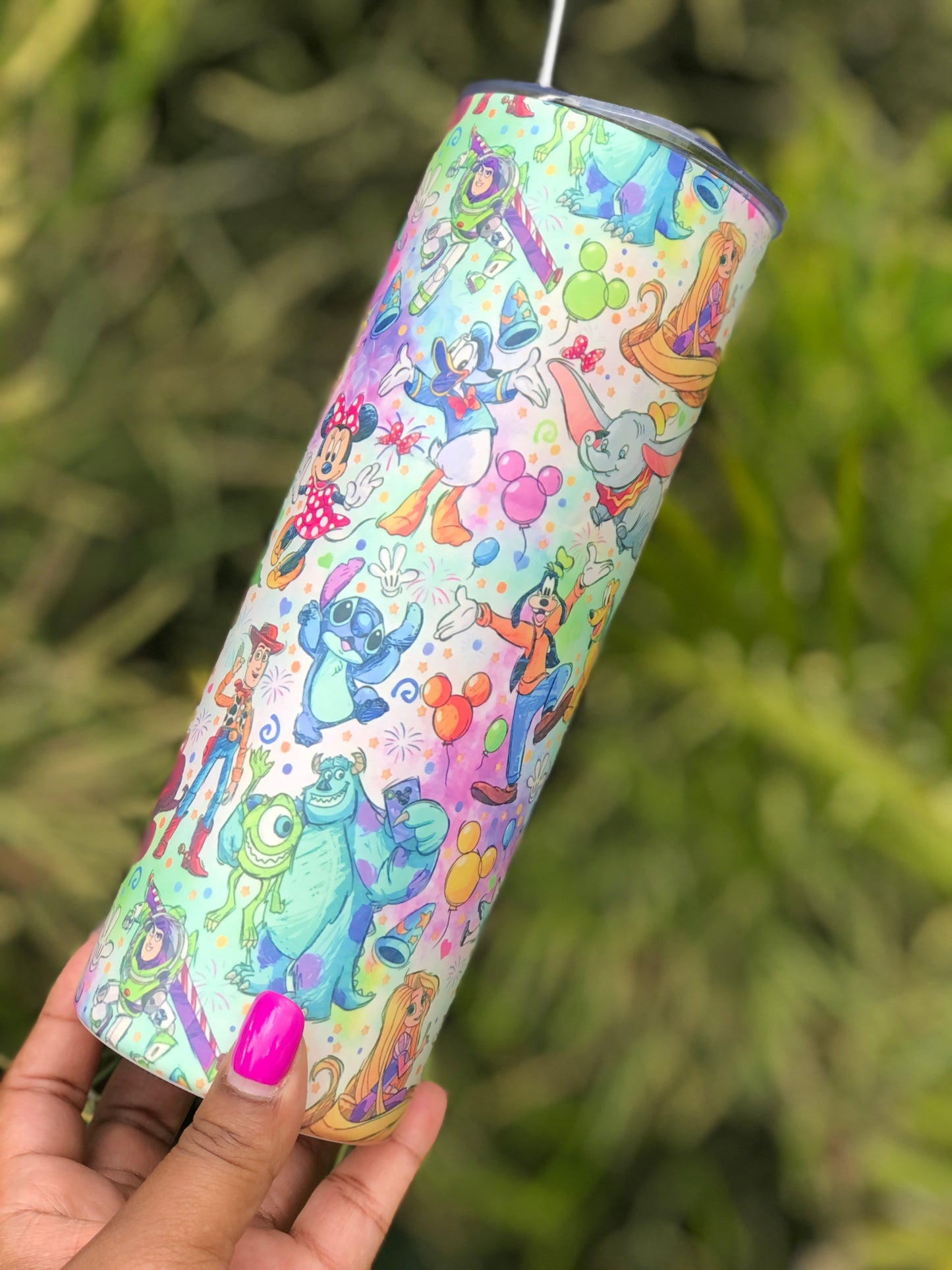 20oz Skinny Tumbler - Colourful Disney Characters