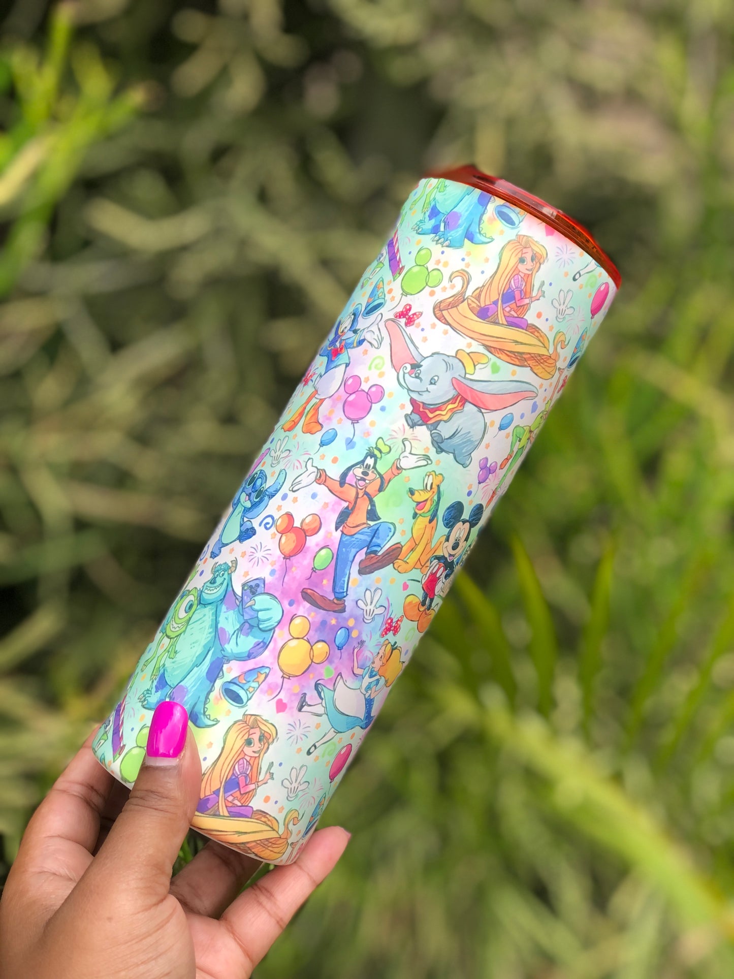 20oz Skinny Tumbler - Colourful Disney Characters