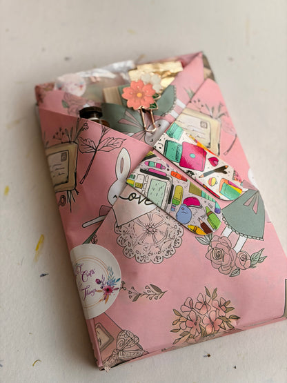 Bookish Bundle- Essential
